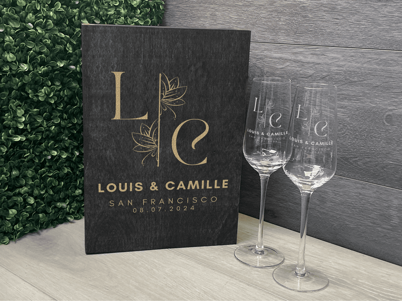 Personalized Champagne Flute Set with Engraved Wooden Box – Custom Gift for Wedding or Anniversary Keepsake (DC037)