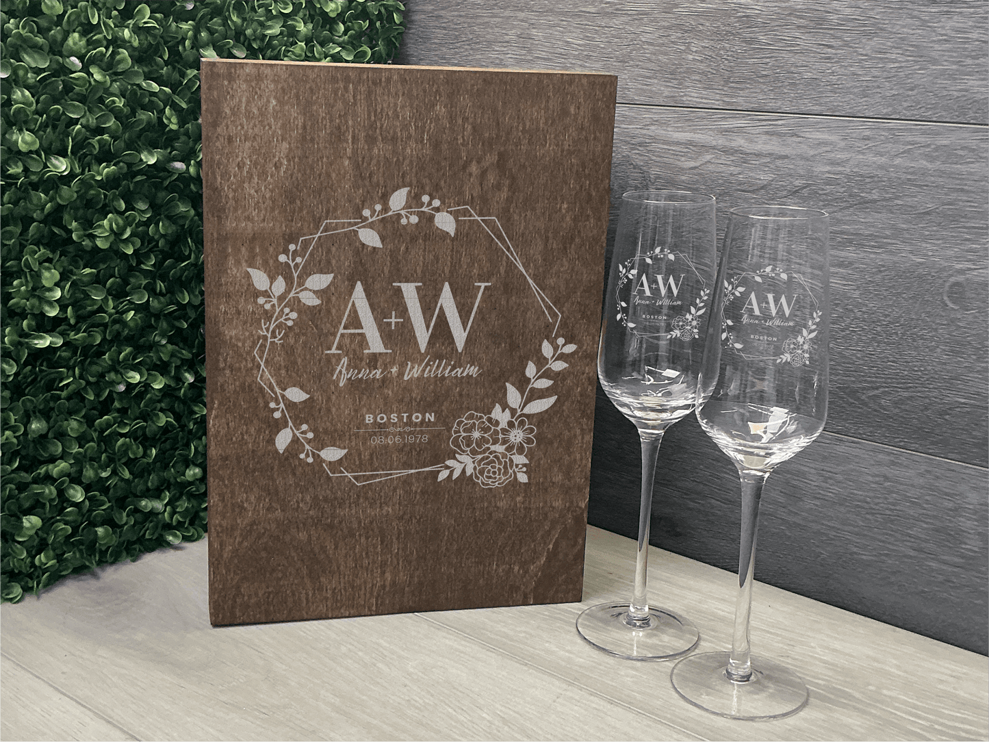 Custom Champagne Flute Set with Wooden Box – Custom Gift for anniversary, wedding or Birthday Keepsake (DC034)