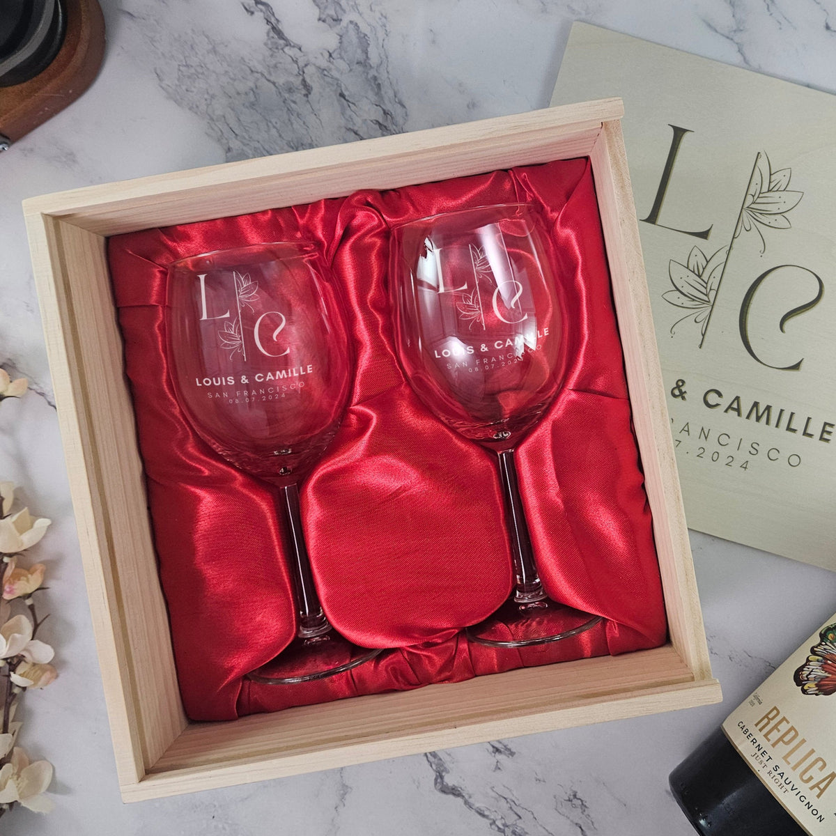 Custom Wine Glass Set with Wooden Box Sliding lid