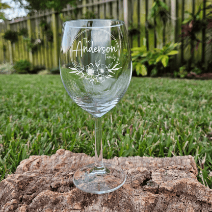 Personalized Wine Glasses Etched with Family Monogram - Ideal for Couples and Family Gifts - DM03