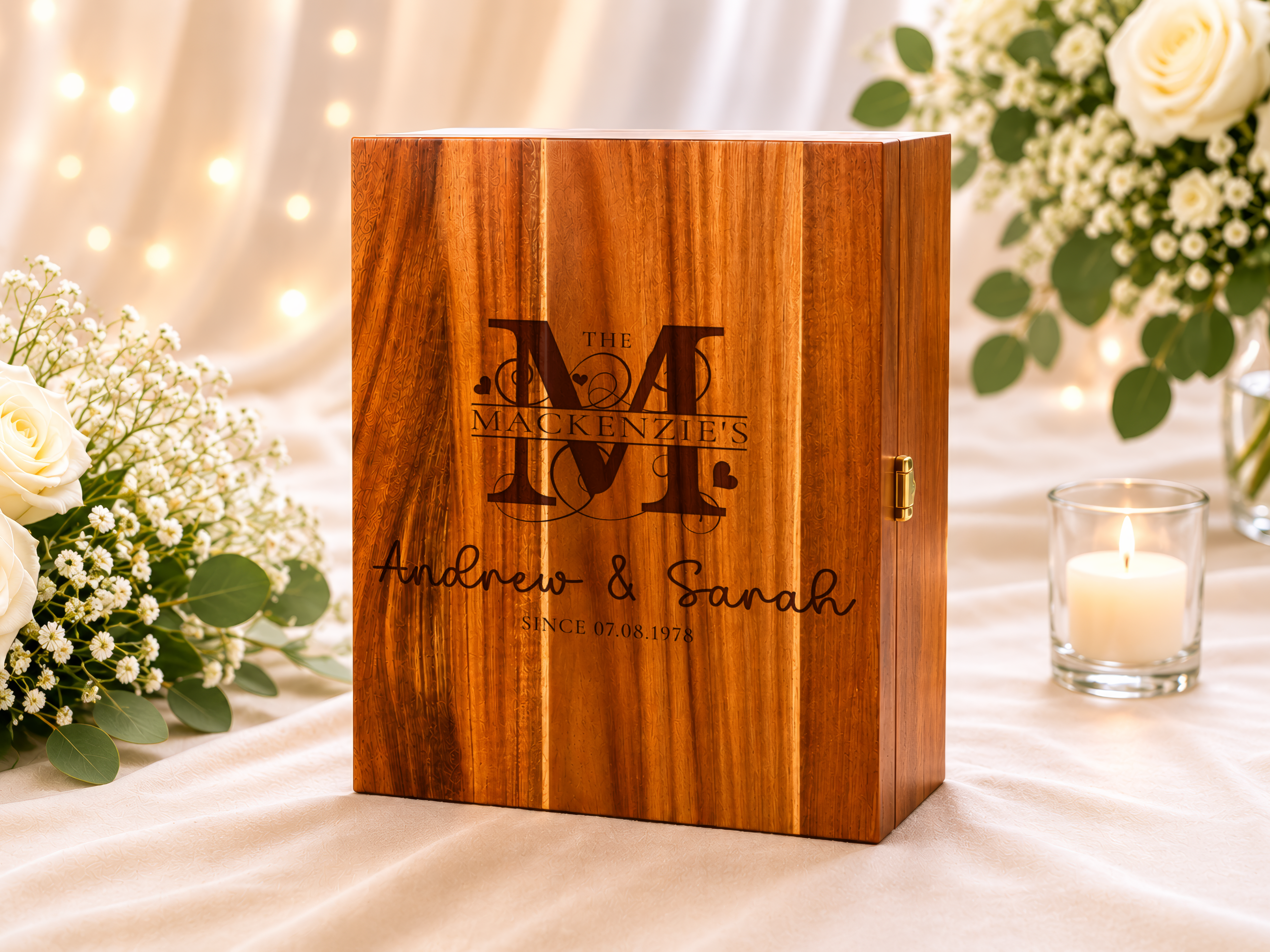 Personalized Champagne Flute Gift Set – Solid Wooden Box with glasses & Accessories