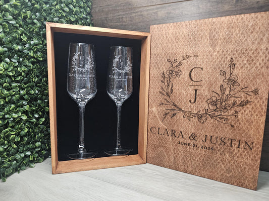 Personalized Champagne Flutes, Elegant Wedding Gift Set in Wooden Keepsake Box,  Customizable for any Celebrations & Anniversaries